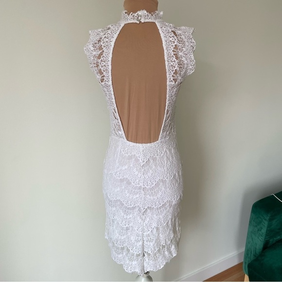 Free People Intimately White Daydream Lace Bodycon Mini Dress EUC Size XS - Picture 6 of 11